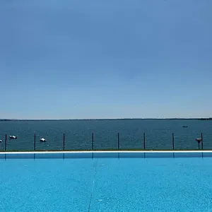 https://luxury-apartment-padenghe-sul-garda.it-lombardy.com
